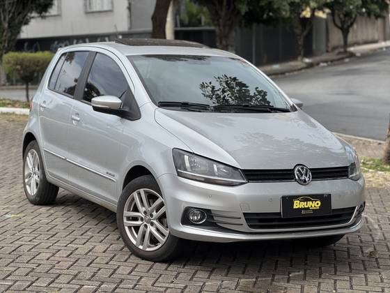 VOLKSWAGEN FOX 1.6 MSI HIGHLINE 16V FLEX 4P AUTOMATIZADO VOLKSWAGEN FOX 1.6 MSI HIGHLINE 16V FLEX 4P AUTOMATIZADO